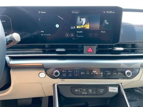 New 2026 Kia Carnival SX w/ SX Dark Edition Package image 48