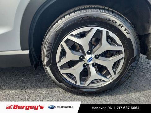 Used 2021 Subaru Forester Premium image 20