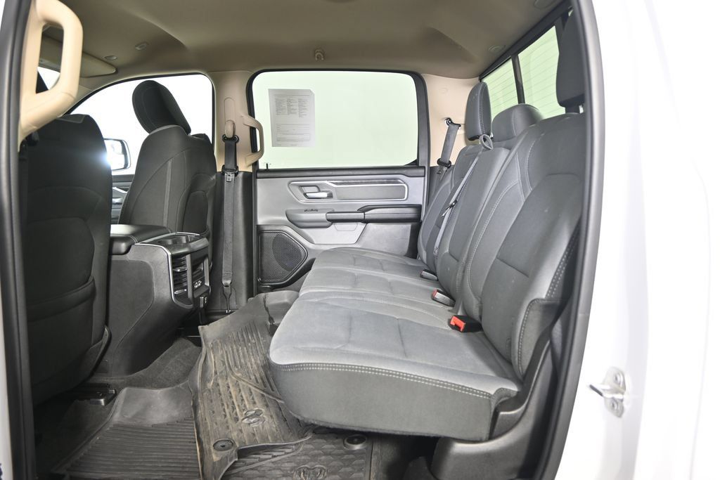 Used 2019 RAM 1500 Big Horn AWD/4WD image 17