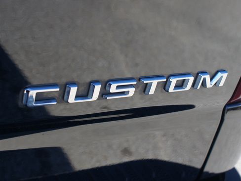 Used 2024 Chevrolet Silverado 1500 Custom image 15