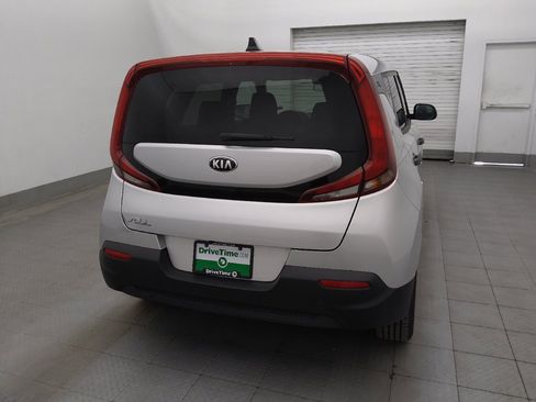 Used 2020 Kia Soul LX FWD image 7