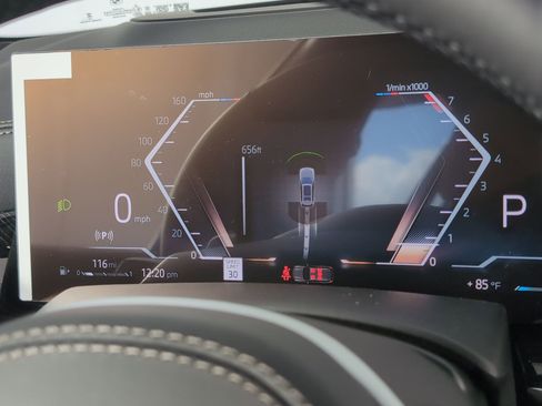 New 2026 BMW X7 xDrive40i w/ Executive Package image 17