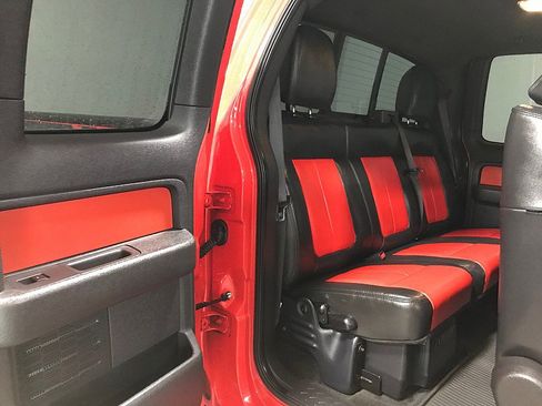 Used 2010 Ford F150 Raptor image 17