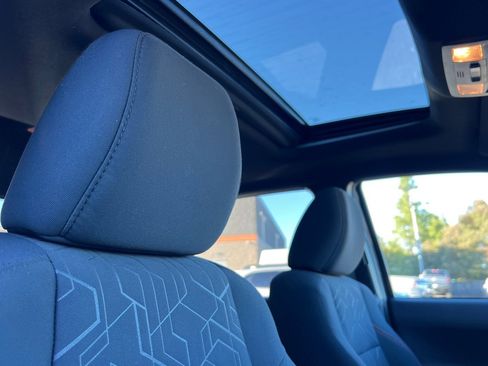 Used 2016 Toyota Tacoma TRD Off-Road image 17