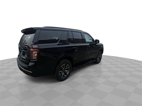 Used 2021 Chevrolet Tahoe Z71 w/ Rear Media and Nav Package image 8