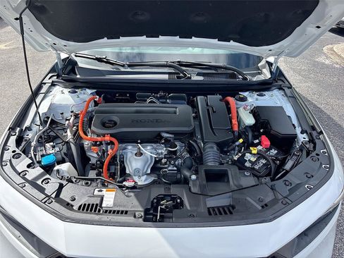 Certified 2024 Honda Accord Sport image 32