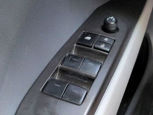 Used 2023 Toyota Camry SE w/ Convenience Package FWD image 21