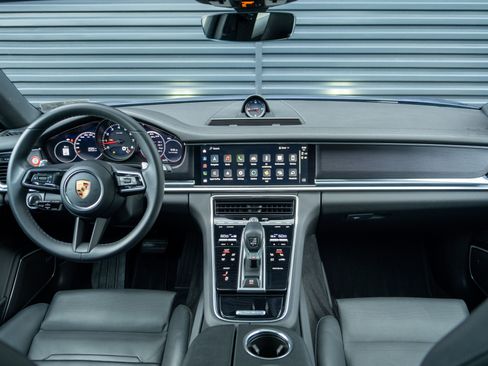 Certified 2022 Porsche Panamera 4 Platinum Edition AWD/4WD image 22