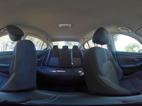 Used 2025 Nissan Sentra SV image 37