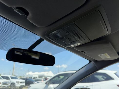 Used 2019 Honda CR-V LX image 33