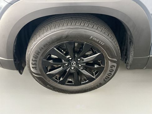 Used 2025 MAZDA CX-50 AWD 2.5 S w/ Premium Package image 11