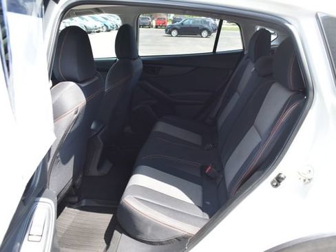 Used 2020 Subaru Crosstrek 2.0i Premium AWD/4WD image 32