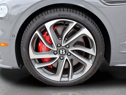 New 2025 Bentley Flying Spur Plug-In Hybrid image 9