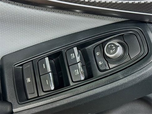 Used 2021 Subaru Crosstrek 2.5i Limited w/ Moonroof Package 2 image 18