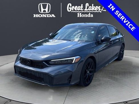 Used 2025 Honda Civic Sport image 2