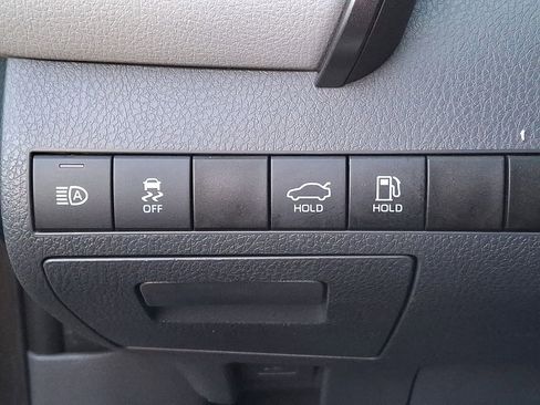 Used 2021 Toyota Camry XSE image 23