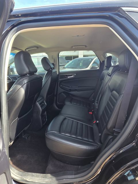 Used 2020 Ford Edge SEL AWD/4WD image 13
