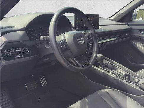 Used 2025 Honda Accord Sport image 8