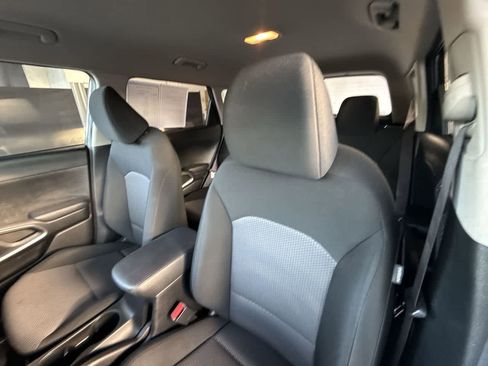 Used 2024 Kia Soul LX w/ Option Group 015 FWD image 14