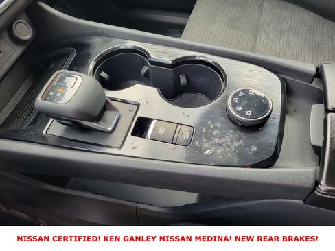 Certified 2023 Nissan Rogue SV image 27