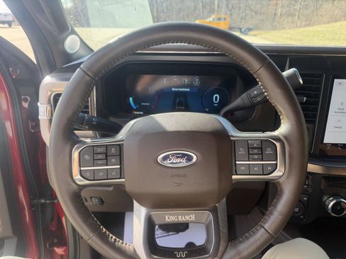 Used 2023 Ford F350 King Ranch image 15