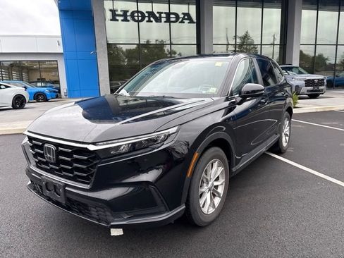 Used 2025 Honda CR-V EX image 2