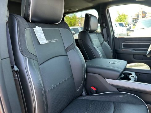 New 2026 RAM 2500 Laramie AWD/4WD image 14