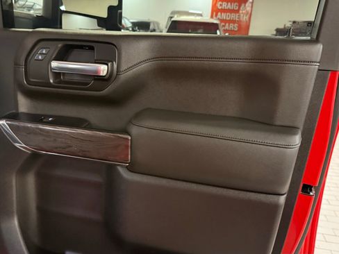 Used 2020 Chevrolet Silverado 2500 LTZ w/ LTZ Convenience Package image 20