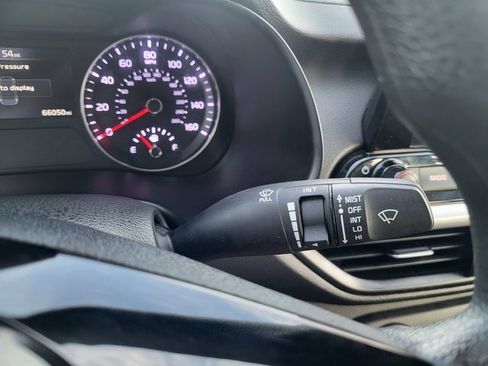 Used 2023 Kia Forte LXS image 23