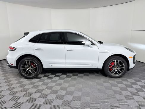 Used 2026 Porsche Macan S AWD/4WD image 8