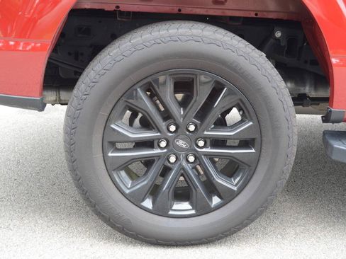 Used 2024 Ford F150 Lariat w/ Bed Utility Package AWD/4WD image 11