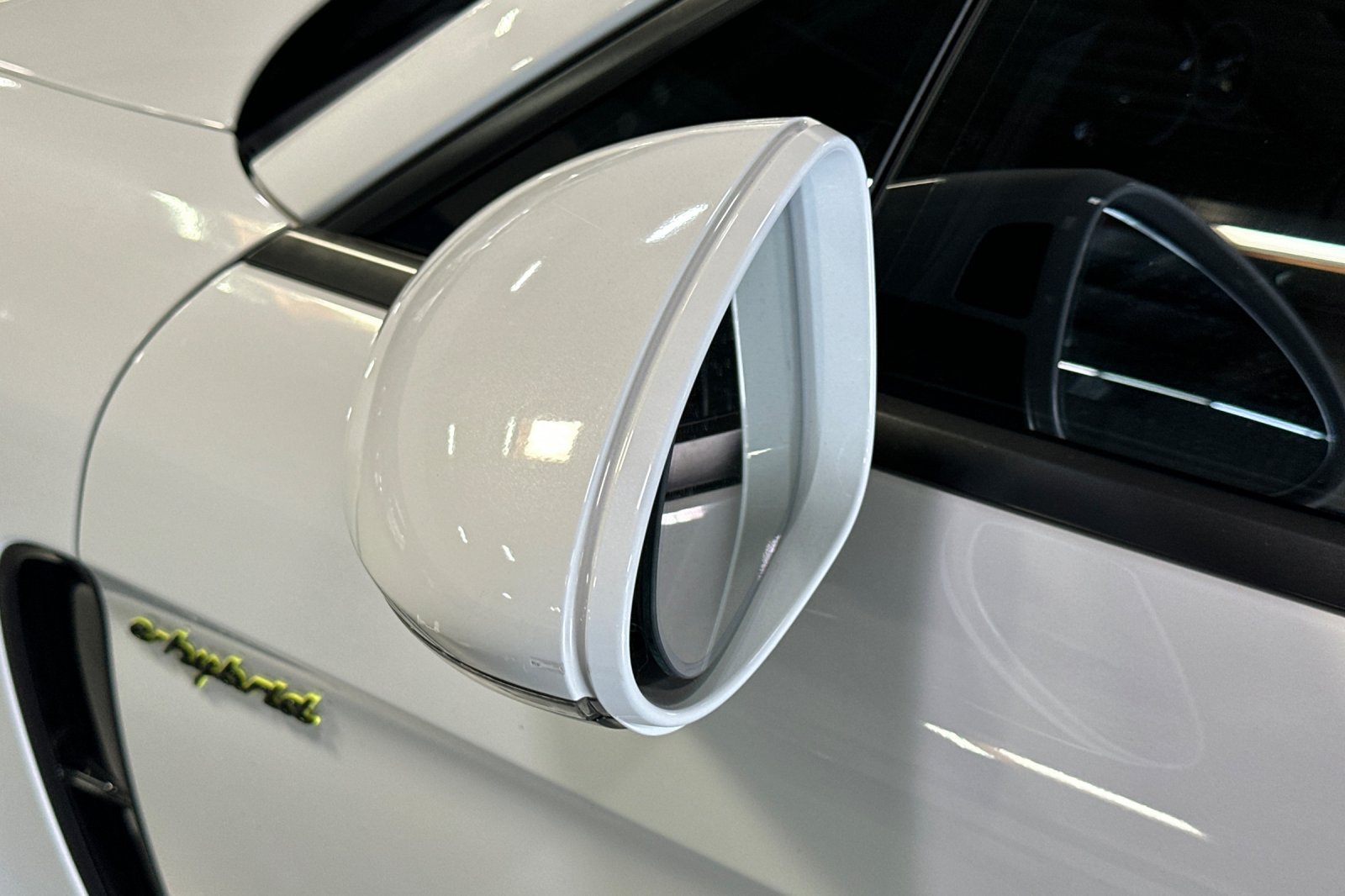 Used 2019 Porsche Panamera 4 AWD/4WD image 52