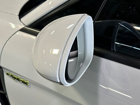 Used 2019 Porsche Panamera 4 AWD/4WD image 52