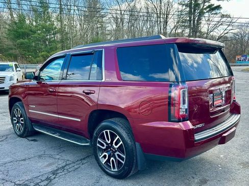 Used 2017 GMC Yukon SLT w/ Premium Edition image 6