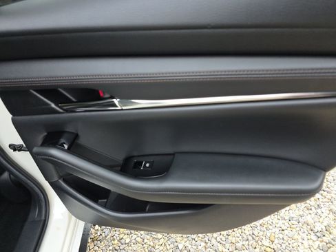 Used 2020 MAZDA MAZDA3 AWD Sedan w/ Premium Package image 16