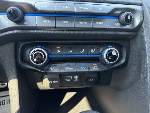 Used 2020 Hyundai Veloster 2.0 image 31