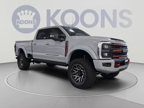 Used 2026 Ford F250 Lariat w/ Black Appearance Package AWD/4WD image 10