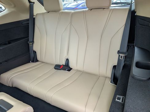 Certified 2026 Acura MDX SH-AWD w/ Technology Package image 12