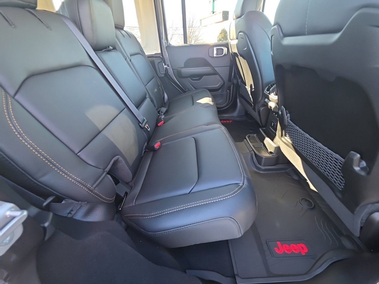 New 2026 Jeep Wrangler Unlimited Sahara AWD/4WD image 23