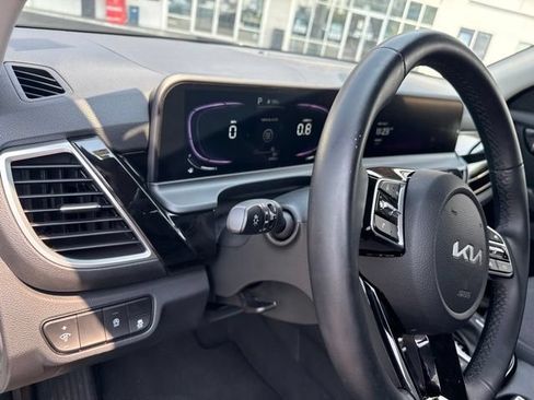 Certified 2026 Kia Seltos S AWD/4WD image 17