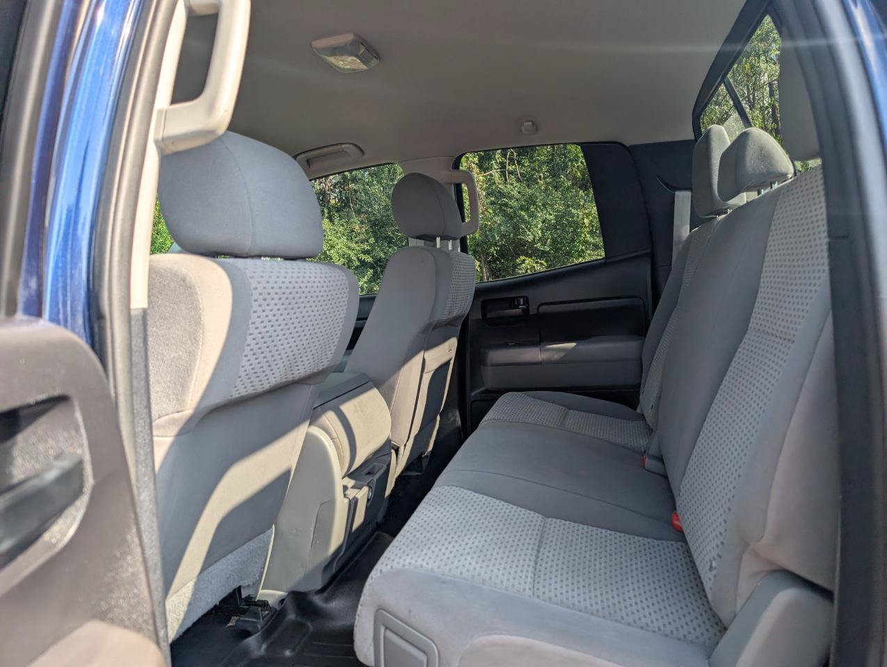 Used 2013 Toyota Tundra 4x4 Double Cab w/ Tow Pkg image 17