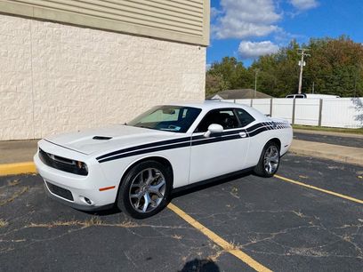 Used 2016 Dodge Challenger SXT Plus