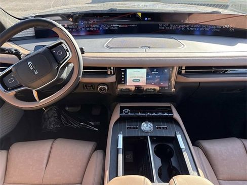 New 2026 Lincoln Navigator L Black Label image 16