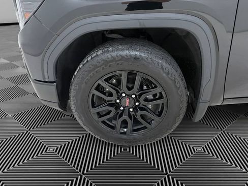 Used 2023 GMC Sierra 1500 Elevation AWD/4WD image 9