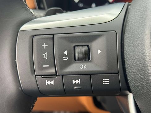 Used 2025 INFINITI QX60 Sensory AWD/4WD image 22