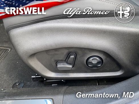 New 2024 Alfa Romeo Tonale Veloce image 21