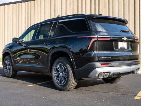 New 2026 Chevrolet Traverse LT image 5