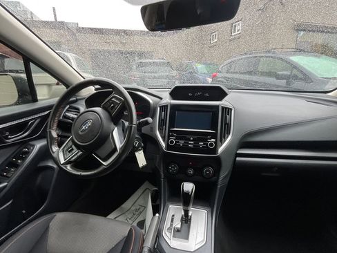 Used 2019 Subaru Crosstrek 2.0i Premium AWD/4WD image 16