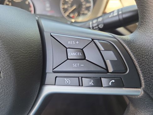 Used 2023 Nissan Altima 2.5 SV image 29