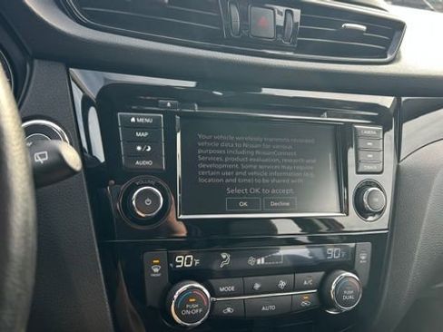 Used 2022 Nissan Rogue Sport SL image 22